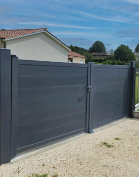 Portail_battant_gris