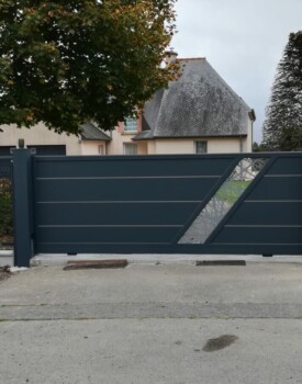 portail-coulissant-gris-2